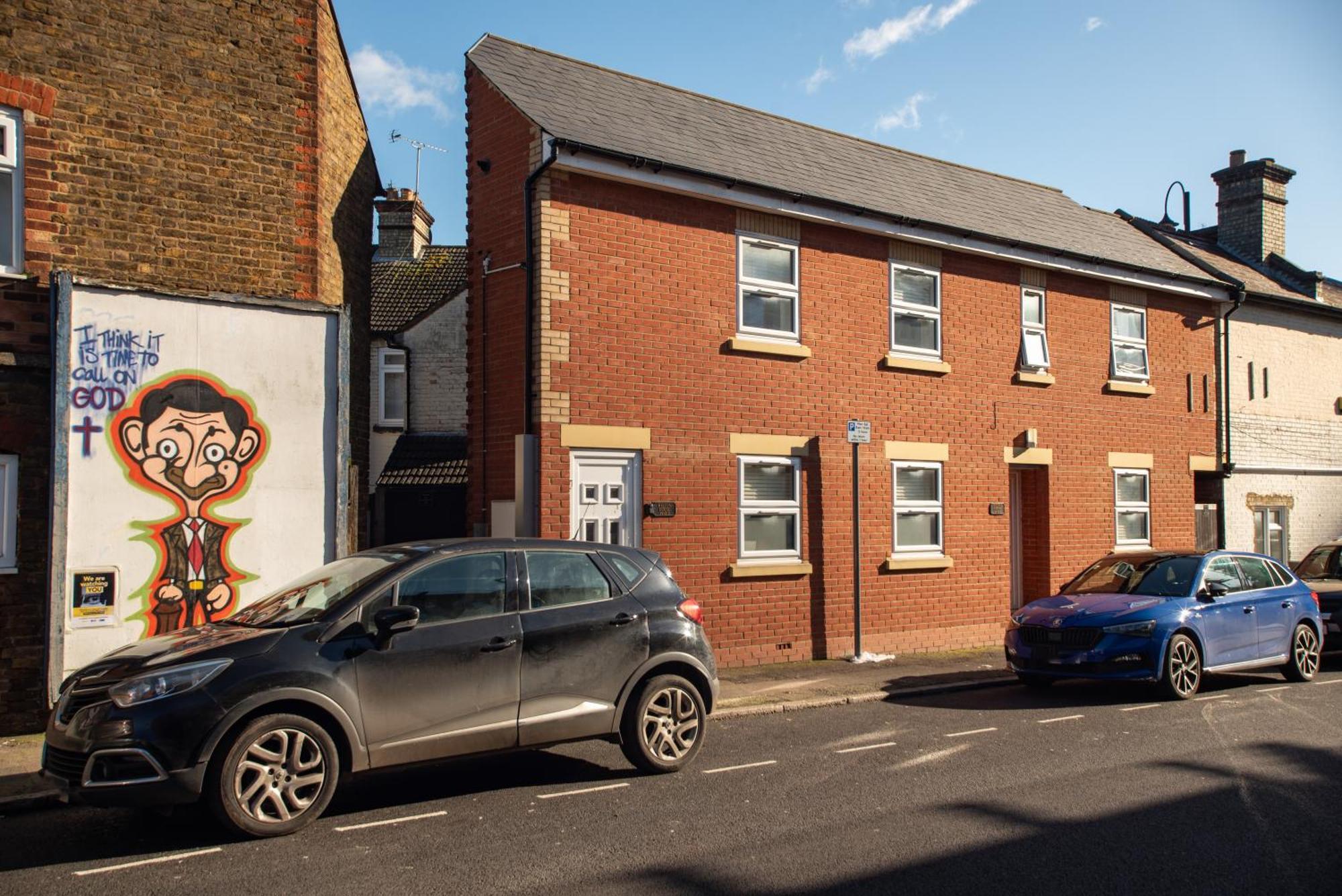Watford Central Serviced Apartments Exterior photo